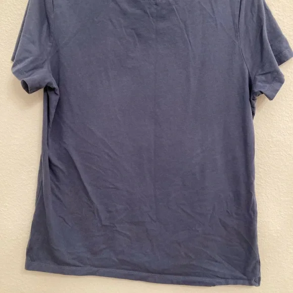 Nike T shirt - Picture 2 of 4